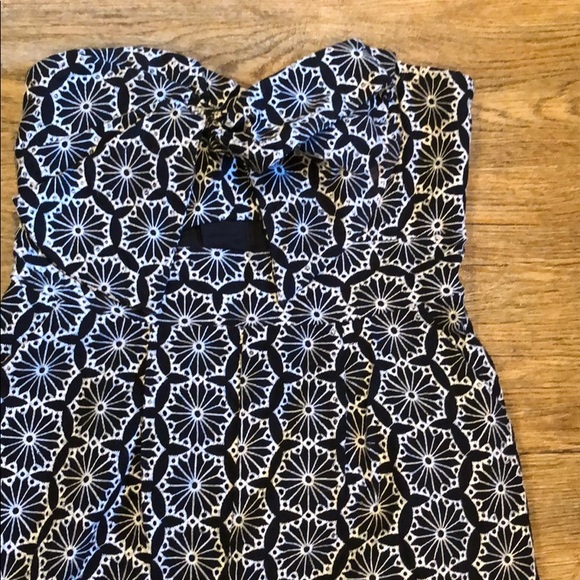 Strapless Jumpsuit - Picture 2 of 3